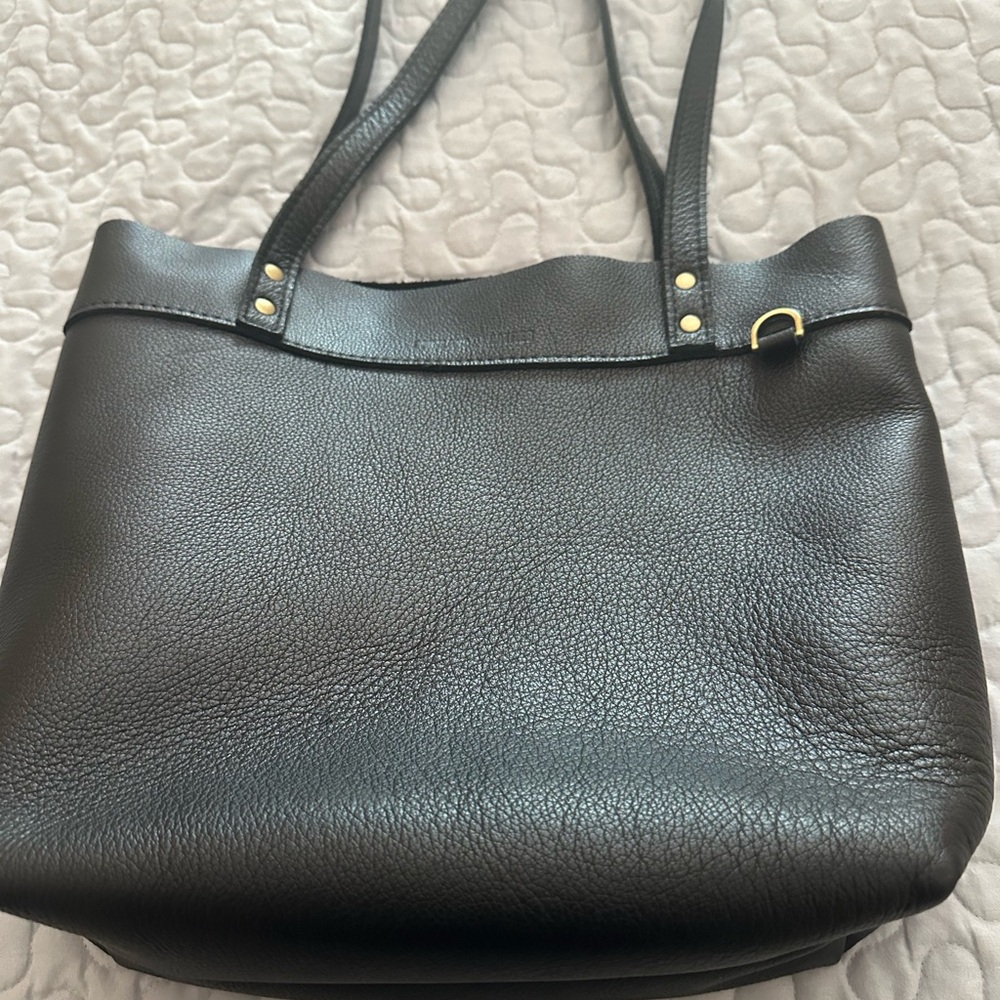 PLG MONTANA - black pebbled